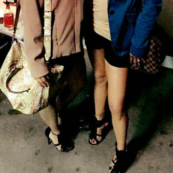 Meet your Posher, Joylynn - Picture 4 of 6